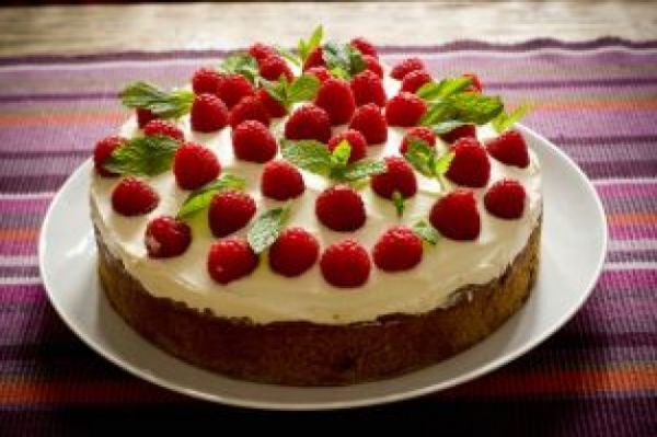Bolo de Franboesa